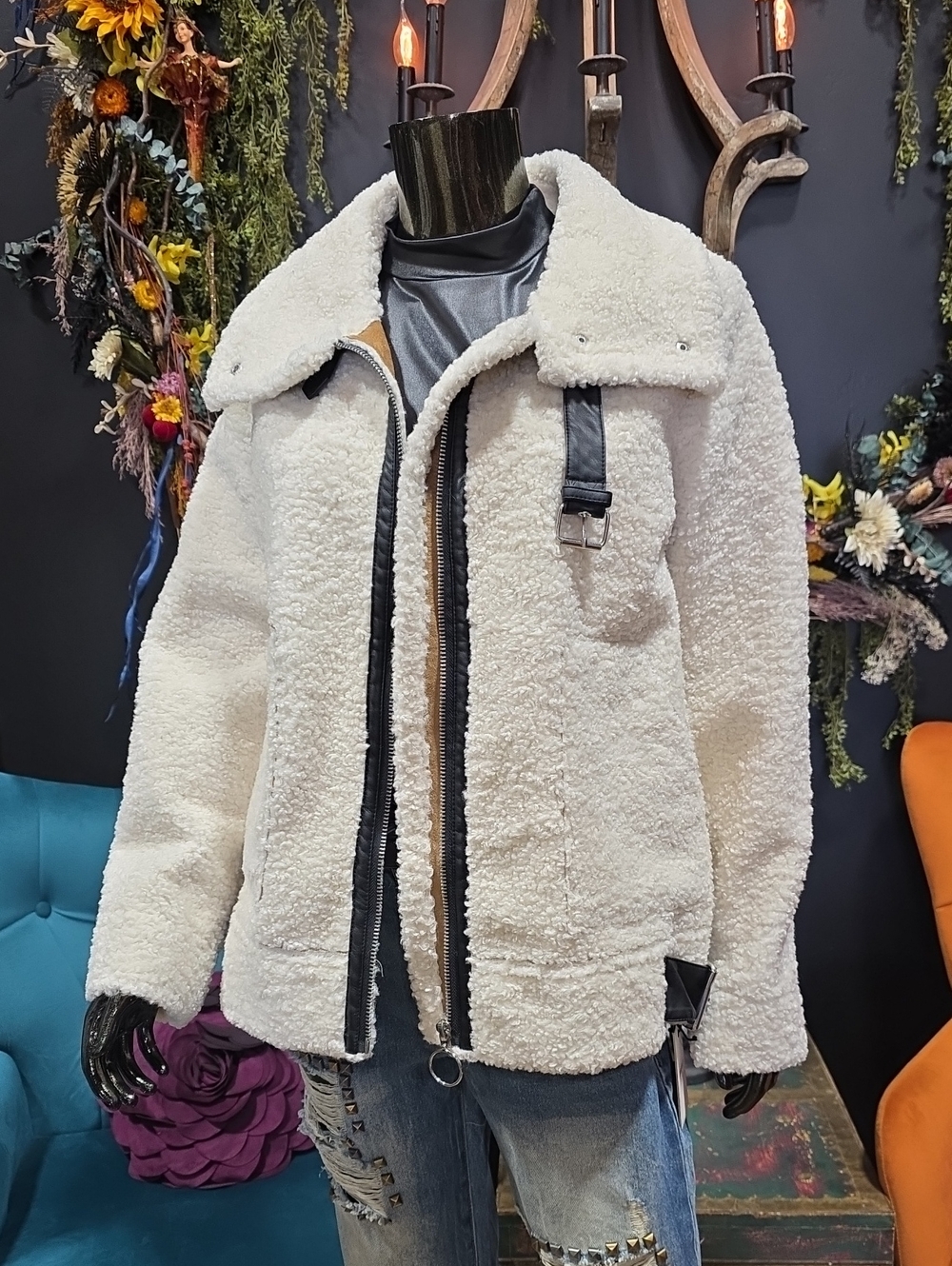 Forever 21 Premium Label Teddy Jacket in Sherpa / Faux Suede / Faux Leather